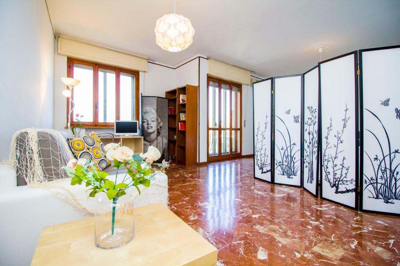 Innpisarentals - Pisa Riverside Apartment Zewnętrze zdjęcie