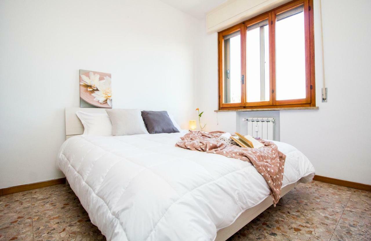 Innpisarentals - Pisa Riverside Apartment Zewnętrze zdjęcie