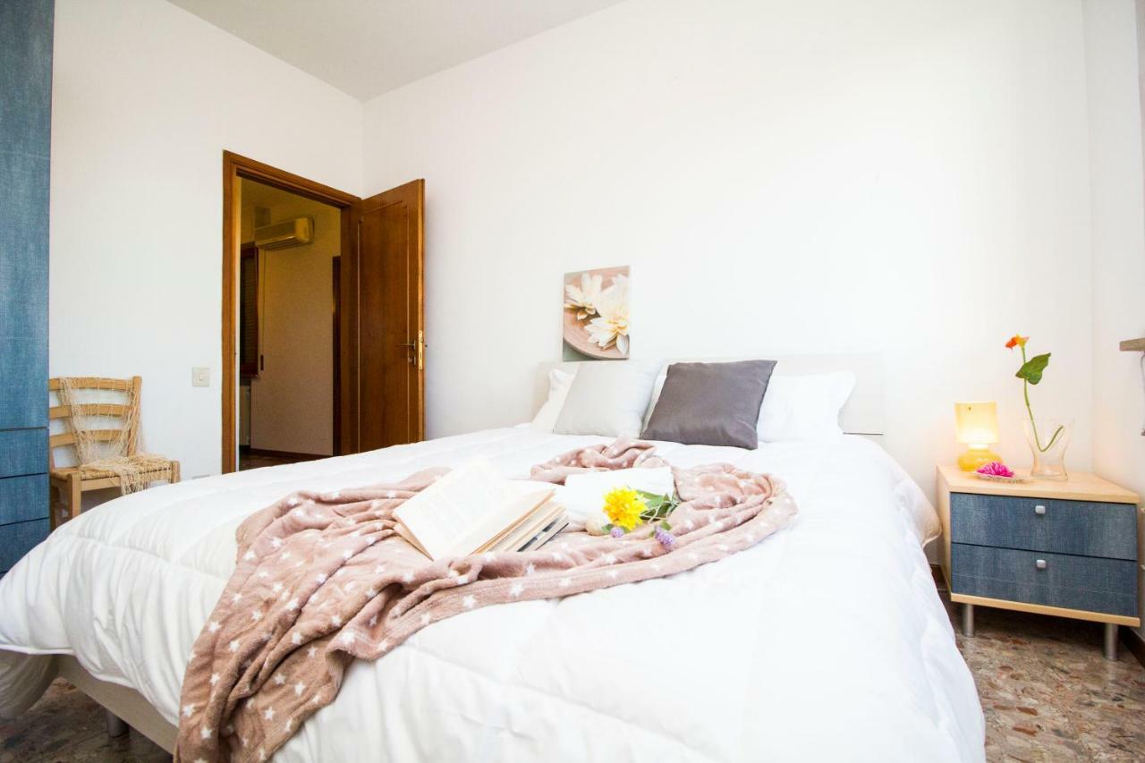 Innpisarentals - Pisa Riverside Apartment Zewnętrze zdjęcie